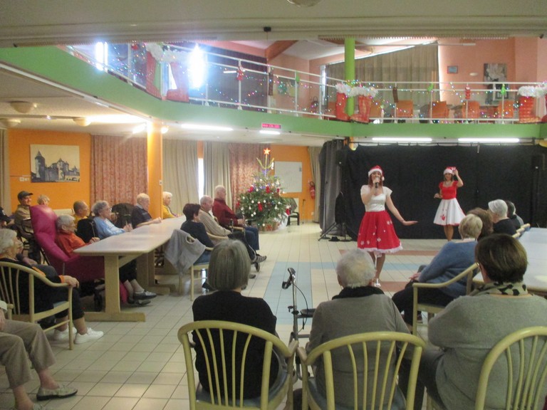 SPECTACLE DE NOEL  SPECTACLE DE NOEL