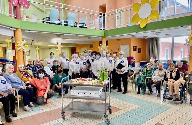 Mars 2023 Goûter Offert par L'Association Un Sourire,Un Soutien